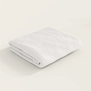 Nestig Set of 2 Waterproof Mini Mattress Covers